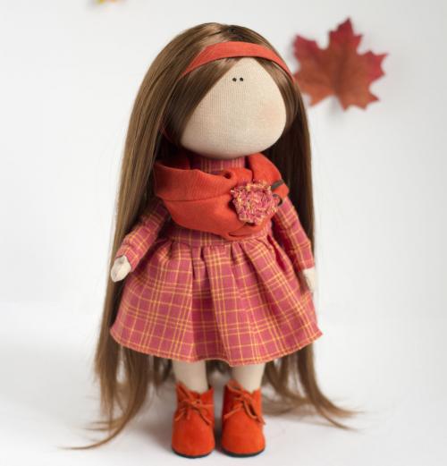 Как сделать волосы кукле из ниток для вязания. Мастер-класс: три способа пришить волосы кукле Тильде!