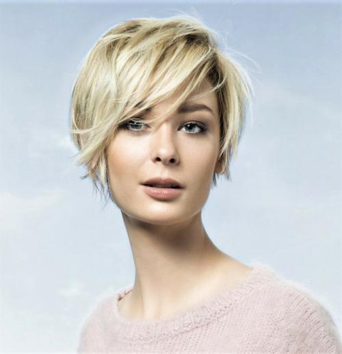 Градуированный каскадный боб. Боб-каскад - модная женская причёска, которая будет популярна и в 2020. Хотите знать почему?