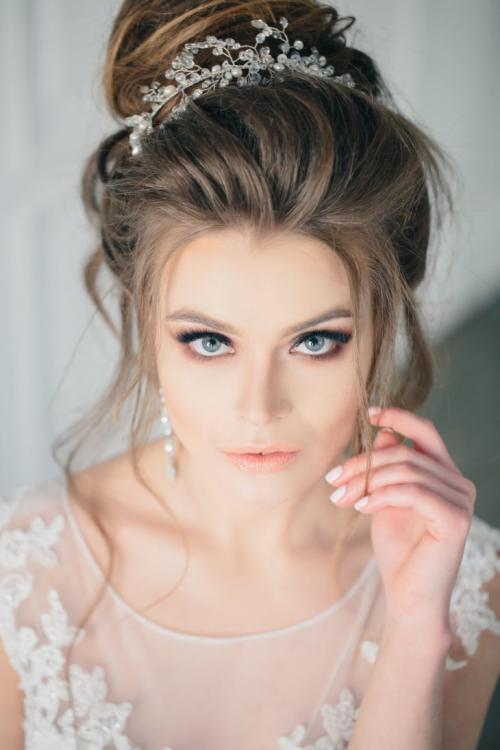 Сучасні зачіски на середнє волосся. Прически на средние волосы — подборка классических и ультрамодных вариантов (71 фото + видео)