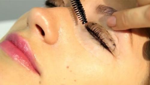 Ламинирование ресниц в домашних условиях пошагово