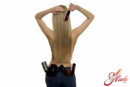 Как расчесывать волосы снизу вверх. Как правильно расчесывать длинные волосы?