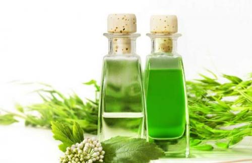 Из ромашки спрей для волос. Домашние средства из ромашки для волос – рецепты поколений 03 Из ромашки спрей для волос. Домашние средства из ромашки для волос – рецепты поколений 03