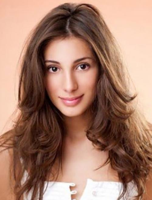 Стрижки для вытянутого лица с высоким лбом. Стрижки на короткие, средние и длинные волосы для вытянутого лица