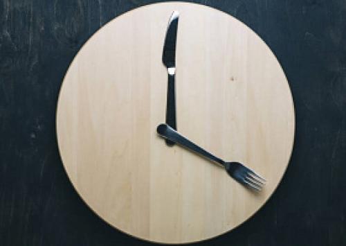 Как подобрать прическу к лицу онлайн. Программа Makeoveridea 09