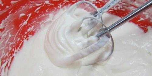 Как сделать гуще сметанный крем. Чем заменить загуститель для сметаны при приготовлении крема