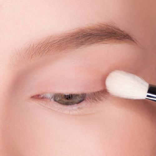 Как сделать макияж глаз. Как сделать красивый макияж глаз?