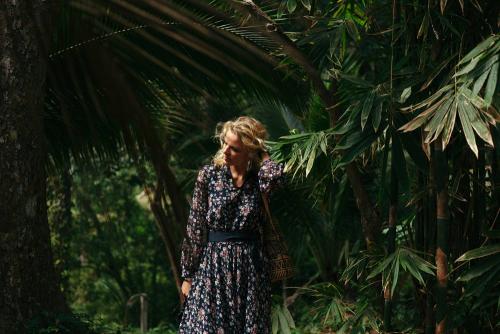 Восстановление кожи после отпуска. Проблема: сухость кожи, шелушение, морщины. 01