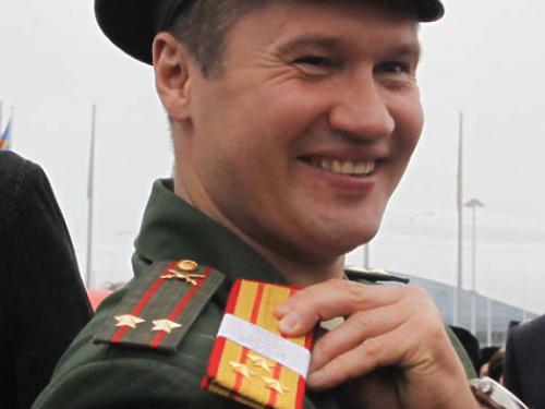 Елена Исинбаева майор. Шойгу произвел Исинбаеву в майоры, а Немова - в полковники