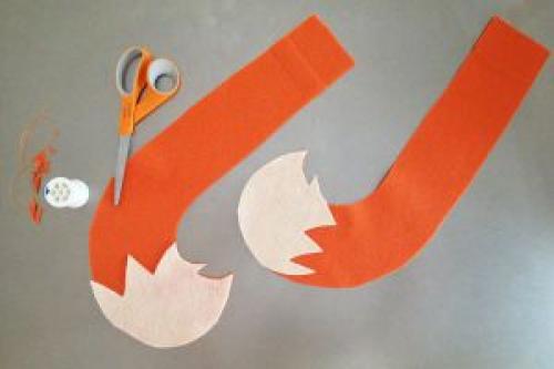 Хвост лисы из мишуры. Карнавальный костюм лисички