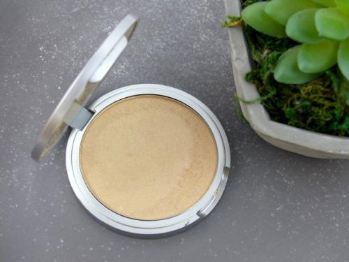 Хайлайтер, как наносить. Как выбрать хайлайтер для лица: как наносить, фото