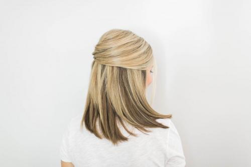 Мастер-класс по прическам своими руками. Оригинальный хвостик — простая причёска на средние волосы