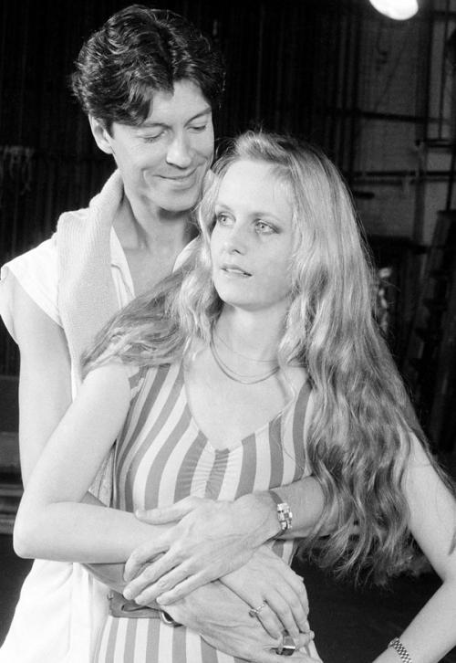 Твигги карли витни. История жизни Твигги — главной «иконы» 60-х