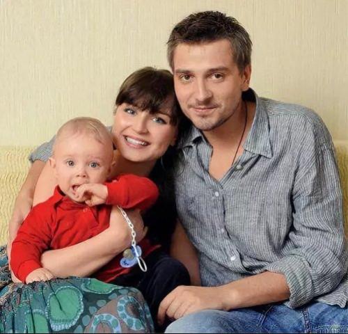 Муж Полины Гагариной. Нам было сложно друг с другом. Бывший муж Полины Гагариной о браке с певицей