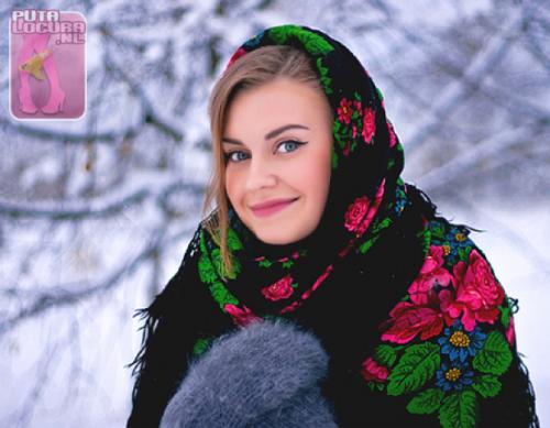 Значение платка в жизни женщины. «По-бабьи», «по-купечески» и «по-дворянски»: как русские женщины повязывали платок