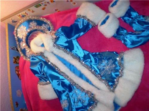 Как сшить костюм для снегурочки своими руками для девочки. Из чего состоит костюм