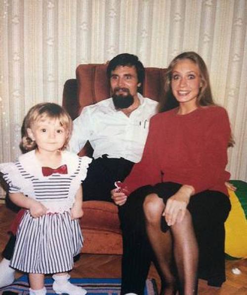 Полина Гагарина биография. Полина Гагарина - биография, новости, фото.