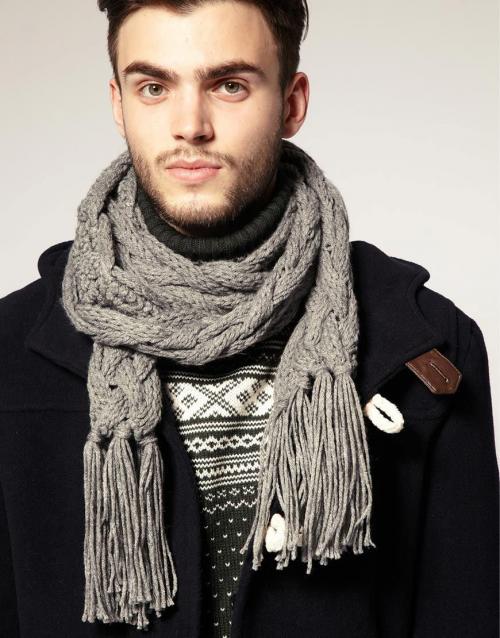 Как подобрать шарф к куртке по цвету. Из какого материала делают шарфы