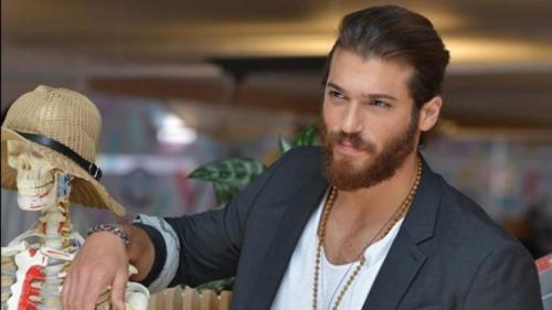 Джан Яман. Турецкий актер Джан Яман