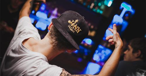 Головные уборы мужские. Летние мужские головные уборы: подбираем для себя