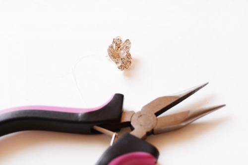 Свадебный гребень для волос. Гребень с брошками и жемчужинами