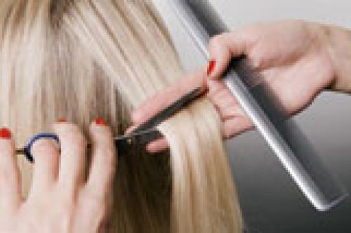 Если ПАРИКМАХЕР беременная. Можно ли беременной женщине стричь других