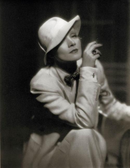 Девиз Марлен Дитрих. 20 цитат несравненной Марлен Дитрих