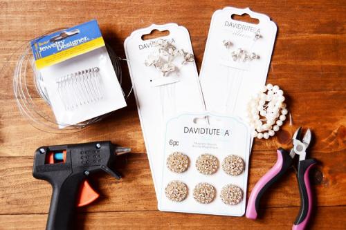 Свадебный гребень для волос. Гребень с брошками и жемчужинами