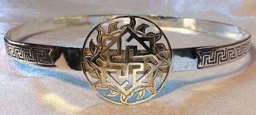 Очелье. Что такое очелье?