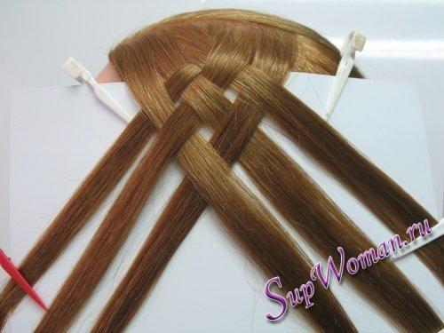 Русская коса в 90 прядей.