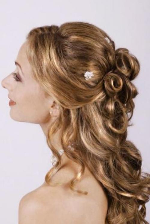 Прически для учительницы. Удивите коллег: на День учителя будьте неотразимы