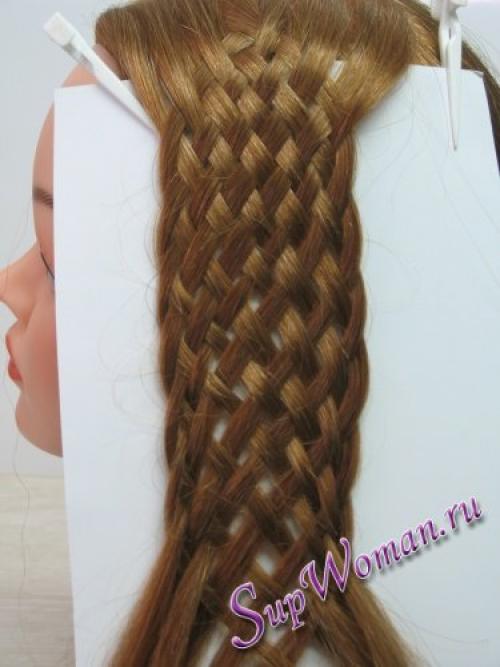 Русская коса в 90 прядей.