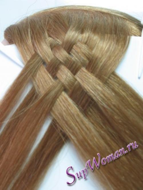 Русская коса в 90 прядей.