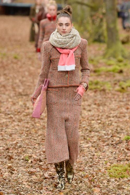 Эвелина хромченко луки. Тенденции и тренды