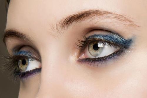 Какие тени подходят для зеленых глаз. Какими тенями красить зеленые глаза?