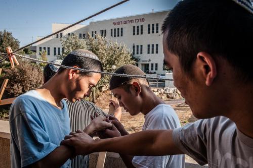 Евреи внешность. Как распознать еврея, по характерной еврейской внешности