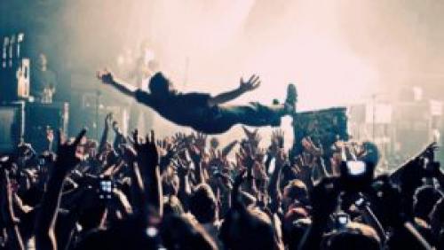 Как выделиться в толпе. Как выделиться из толпы? Заметность