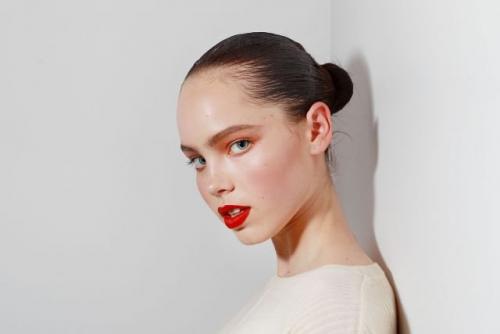 Красная помада о чем говорит. О чем говорит цвет вашей помады?