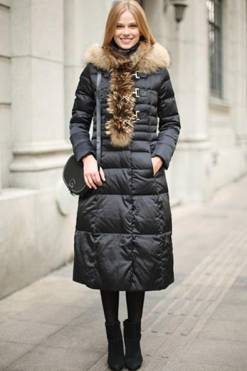 Какую обувь носить с длинным пуховиком. С чем носить длинный-предлинный пуховик