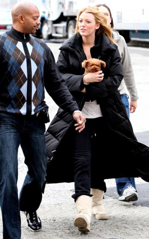 Какую обувь носить с длинным пуховиком. С чем носить длинный-предлинный пуховик