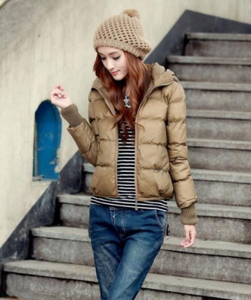 Черная куртка с чем носить. Модные модели пуховиков на осень-зиму 2019-2020 15 Черная куртка с чем носить. Модные модели пуховиков на осень-зиму 2019-2020 15