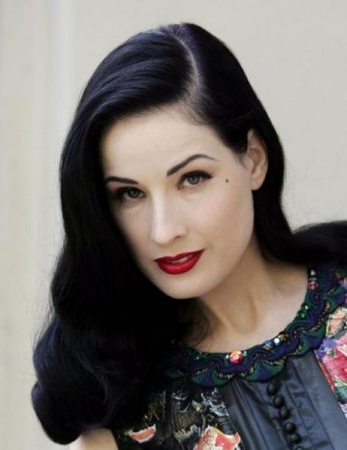 Брюнетки стильные образы.  Насыщенный темно-синий 10 Брюнетки стильные образы.  Насыщенный темно-синий 10