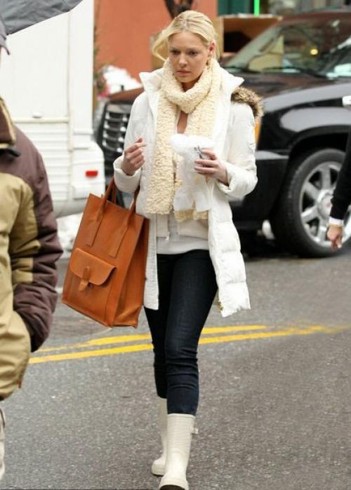 С какой обувью носить пальто черное. С какой обувью носить женское пальто до колена? 07