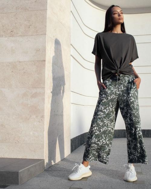 С чем носить кюлоты осенью. С чем носить брюки кюлоты женщине в этом сезоне