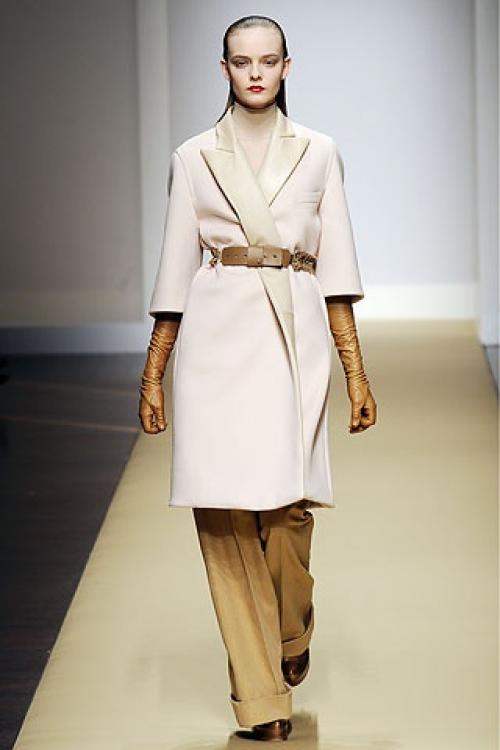 Как носить пальто с рукавом коротким. Как носить пальто с рукавом в три четверти