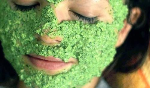 Отбеливающие маски для лица в домашних условиях