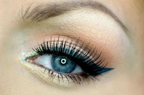 Макияж под каре голубые глаза. Макияж для голубых глаз — придаем огранку живому бриллианту + фото