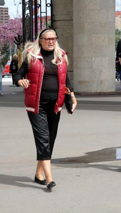 Самые нелепые наряды российских звезд. Самые нелепые и безвкусные наряды знаменитостей за вторую половину декабря 10