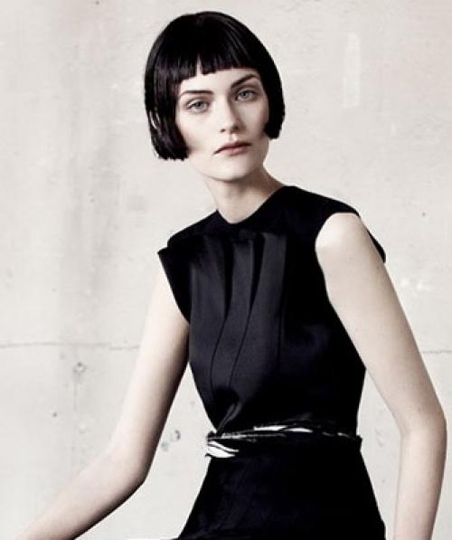 Стрижка на средние волосы темные. Стрижки на средние волосы, придающие объем 13