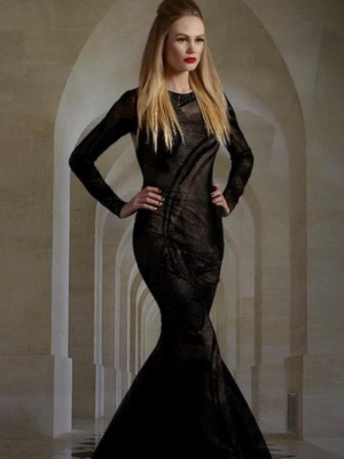 Вечерний образ для брюнеток. Роковая брюнетка: секреты стиля и красоты для темноволосых 26