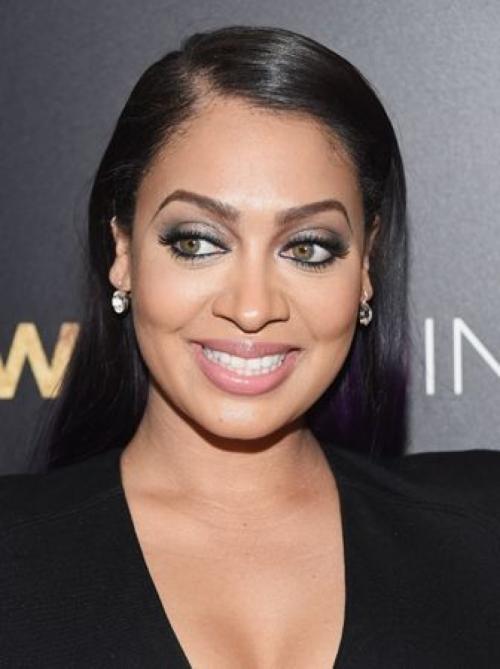 Как не надо делать брови. Почему у женщин получаются немодные брови? Как не надо делать